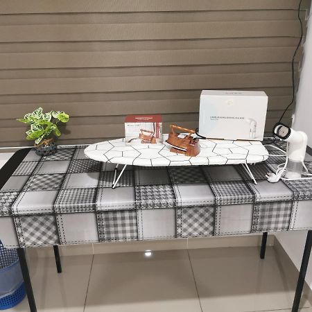 Coco Homestay 旅人の家@The Venus Sitiawan Perak Bagian luar foto