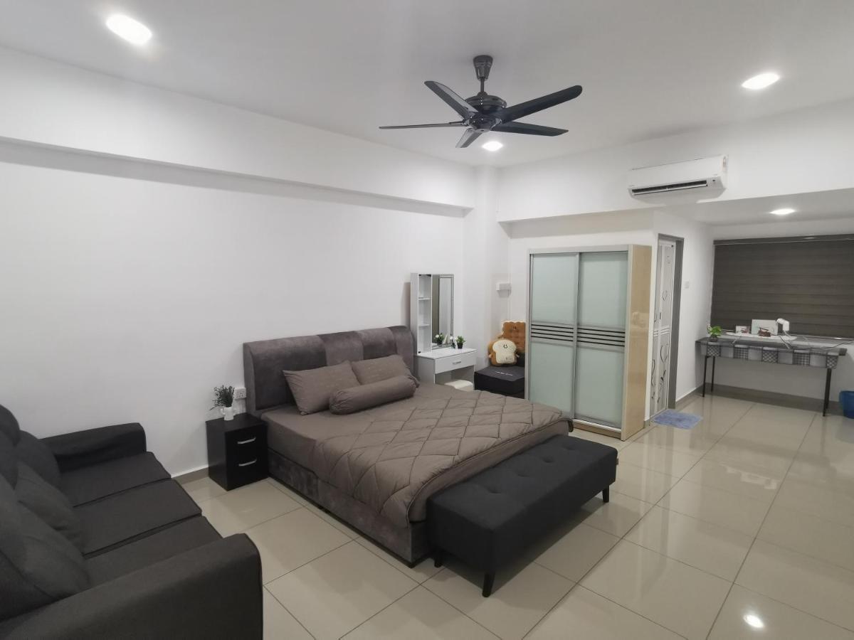 Coco Homestay 旅人の家@The Venus Sitiawan Perak Bagian luar foto
