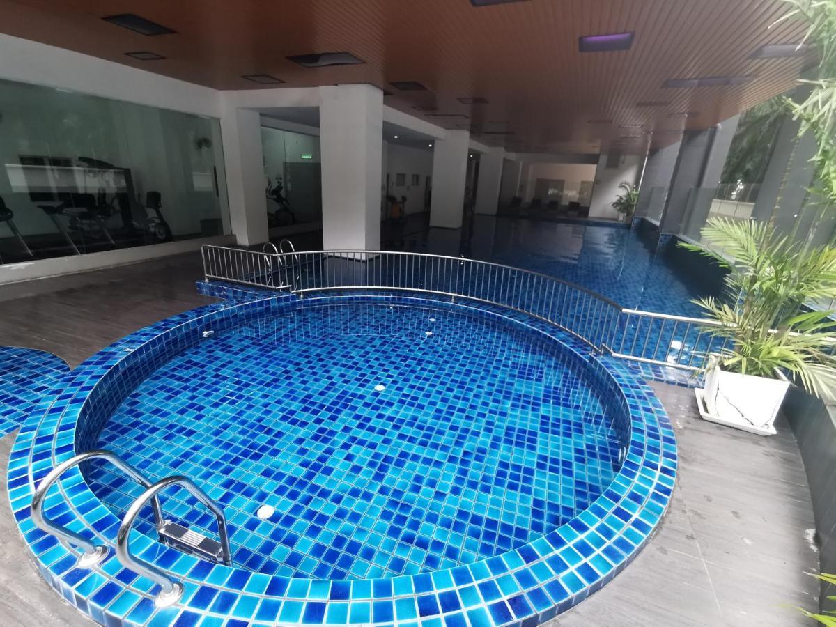 Coco Homestay 旅人の家@The Venus Sitiawan Perak Bagian luar foto